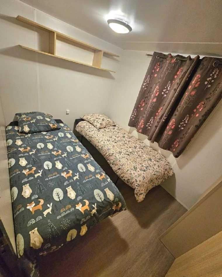 Camping De Charlieu - Mobile Home ภายนอก รูปภาพ